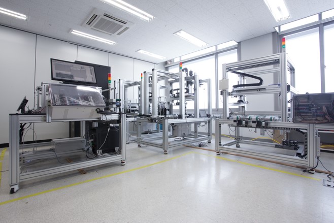 Modular smart factory testbed